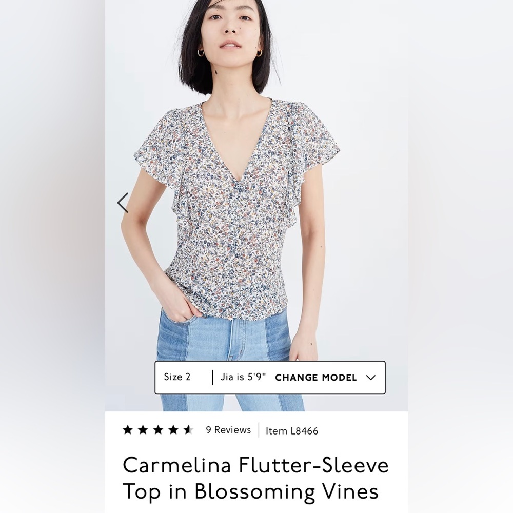 Carmelina Flutter Sleeve Top in Blossoming Vines